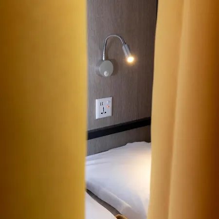 بيت شباب Paris Hostel