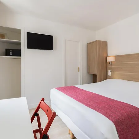 Paris Hostel