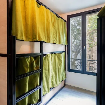 City Inn Paris بيت شباب *