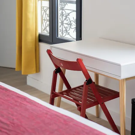 Albergue Paris Hostel