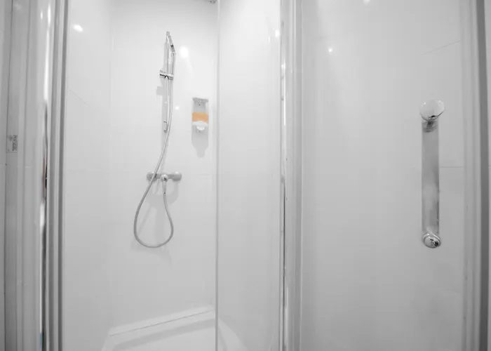 호스텔 City Inn Paris *