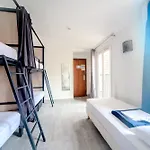 City Inn Paris Хостел *